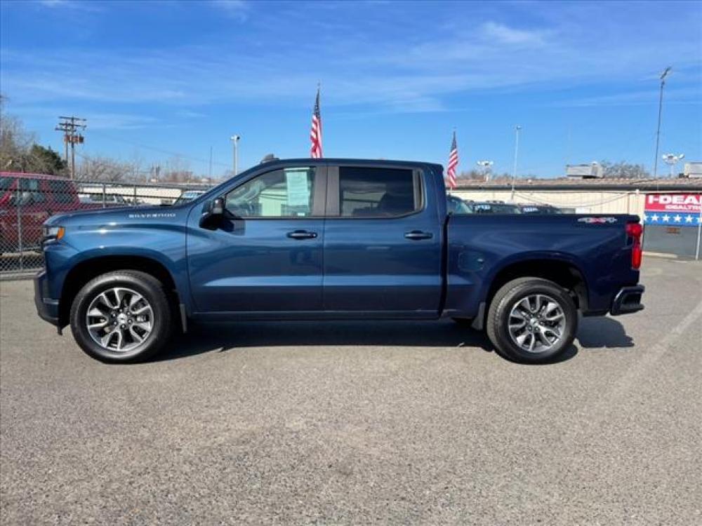2021 Northsky Blue Metallic Chevrolet Silverado 1500 RST (3GCUYEET6MG) with an 3.0L Duramax 3.0L Diesel Turbo Common Rail Direct Injection engine, 10-Speed Shiftable Automatic transmission, located at 800 Riverside Ave, Roseville, CA, 95678, (916) 773-4549, 38.732265, -121.291039 - Photo #6