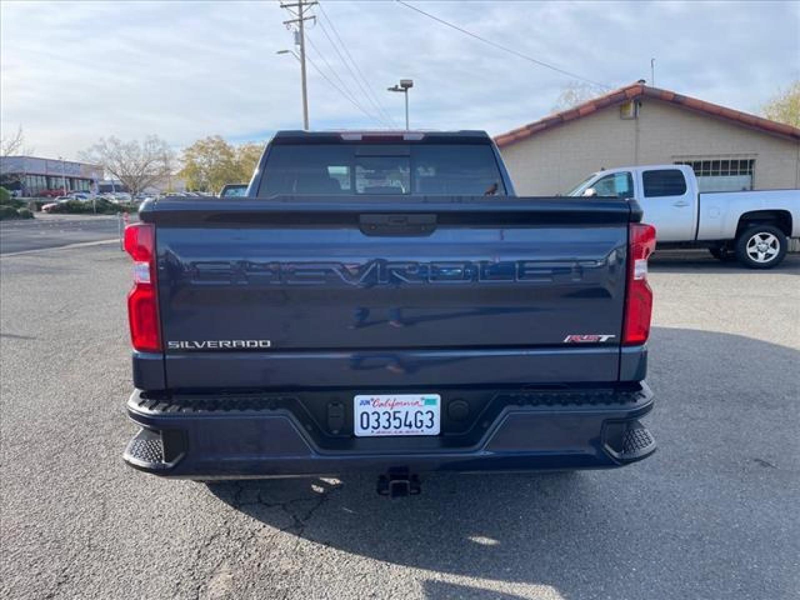 2021 Northsky Blue Metallic Chevrolet Silverado 1500 RST (3GCUYEET6MG) with an 3.0L Duramax 3.0L Diesel Turbo Common Rail Direct Injection engine, 8-Speed Shiftable Automatic transmission, located at 800 Riverside Ave, Roseville, CA, 95678, (916) 773-4549, 38.732265, -121.291039 - DURAMAX DIESEL CREW CAB 4X4 RST 32K MILES ONE OWNER - Photo #8
