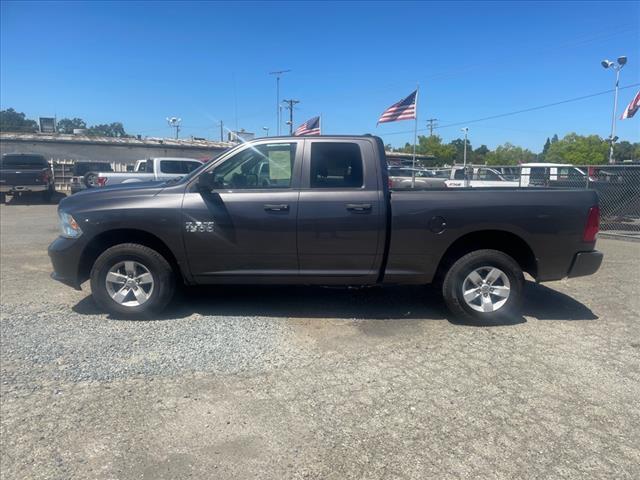 2018 Granite Crystal Metallic Clear Coat RAM 1500 Express (1C6RR7FG3JS) with an 3.6L 3.6L Flex Fuel V6 305hp 269ft. lbs. Sequential Multiport Fuel Injection engine, 8-Speed Shiftable Automatic transmission, located at 800 Riverside Ave, Roseville, CA, 95678, 916-773-4549 & Toll Free: 866-719-4393, 38.732265, -121.291039 - 4X4 QUAD CAB EXPRESS ONE OWNER - Photo #4