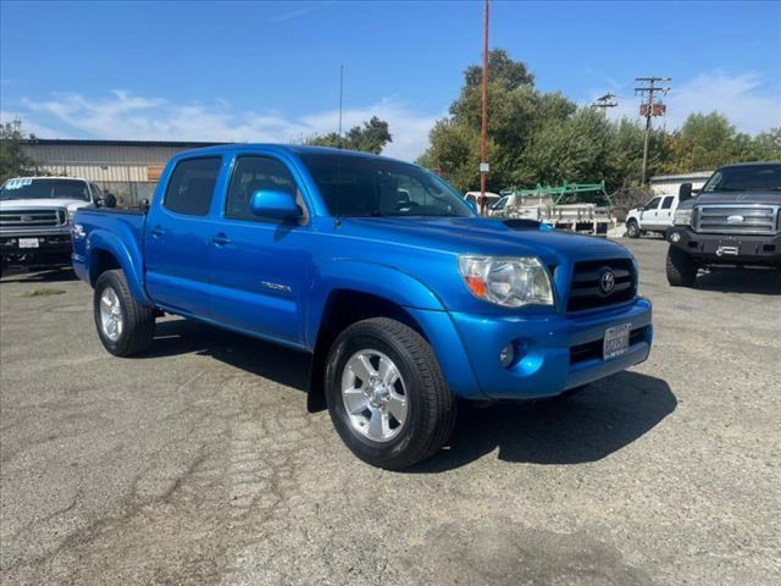 2008 Speedway Blue Metallic Toyota Tacoma PreRunner V6 (5TEJU62N18Z) with an 4.0L 4.0L V6 236hp 266ft. lbs. Sequential Electronic Fuel Injection engine, 5-Speed Automatic Overdrive w/ECT-i transmission, located at 800 Riverside Ave, Roseville, CA, 95678, (916) 773-4549, 38.732265, -121.291039 - TRD SPORT PACKAGE SERVICE RECORDS ON CLEAN CARFAX - Photo #1