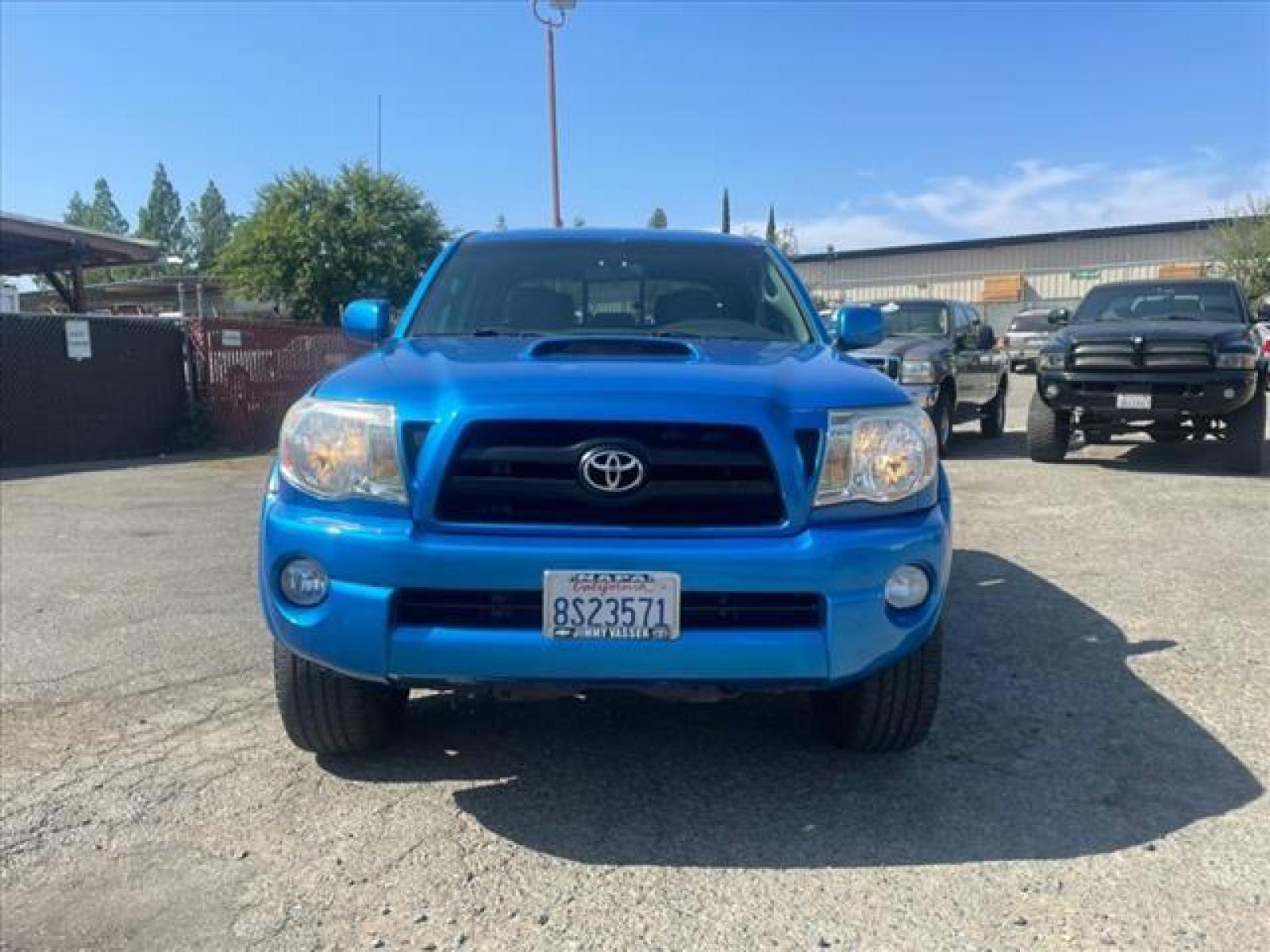2008 Speedway Blue Metallic Toyota Tacoma PreRunner V6 (5TEJU62N18Z) with an 4.0L 4.0L V6 236hp 266ft. lbs. Sequential Electronic Fuel Injection engine, 5-Speed Automatic Overdrive w/ECT-i transmission, located at 800 Riverside Ave, Roseville, CA, 95678, (916) 773-4549, 38.732265, -121.291039 - TRD SPORT PACKAGE SERVICE RECORDS ON CLEAN CARFAX - Photo #7