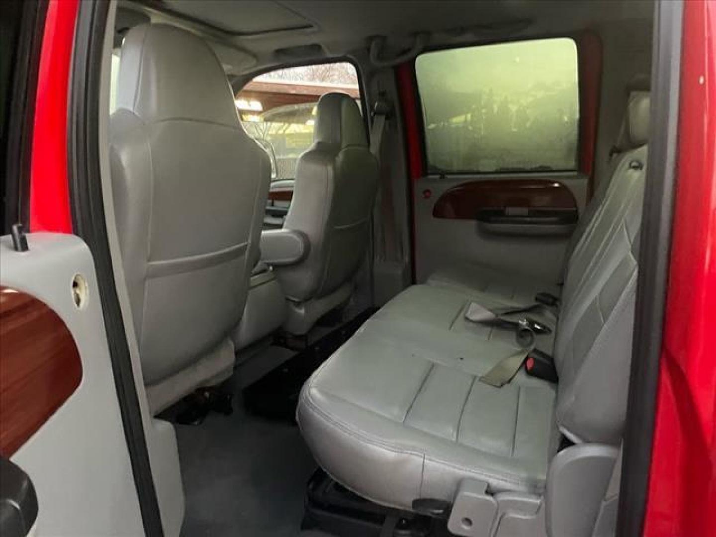 2005 Red Clearcoat Ford F-250 Super Duty Lariat (1FTSW21P05E) with an 6.0L Power Stroke 6.0L Diesel Turbo V8 325hp 560ft. lbs. Direct Injection engine, 5-Speed Automatic transmission, located at 800 Riverside Ave, Roseville, CA, 95678, (916) 773-4549, 38.732265, -121.291039 - Photo#12