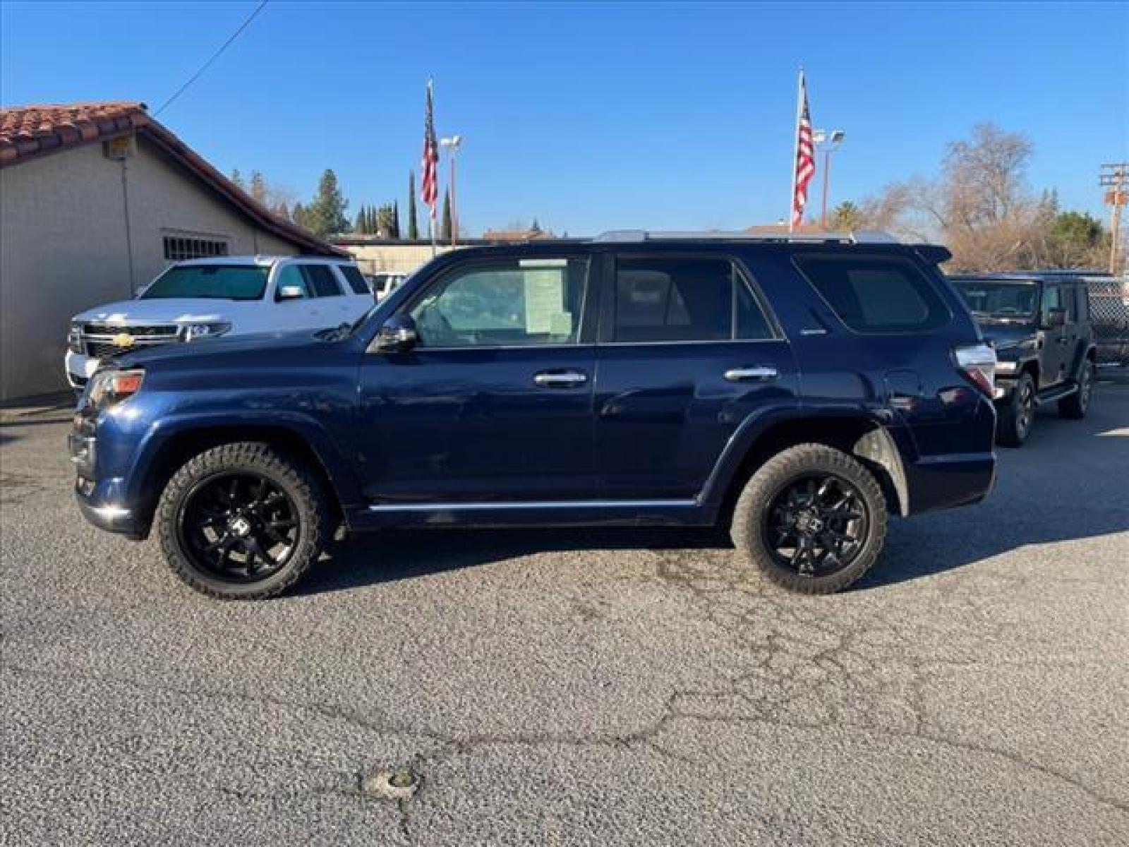 2014 Nautical Blue Metallic Toyota 4Runner Limited (JTEBU5JR3E5) with an 4.0L 4.0L V6 270hp 278ft. lbs. Sequential Multiport Fuel Injection engine, 5-Speed Shiftable Automatic transmission, located at 800 Riverside Ave, Roseville, CA, 95678, (916) 773-4549, 38.732265, -121.291039 - 4X4 LIMITED MOON ROOF LEATHER SERVICE RECORDS - Photo #4