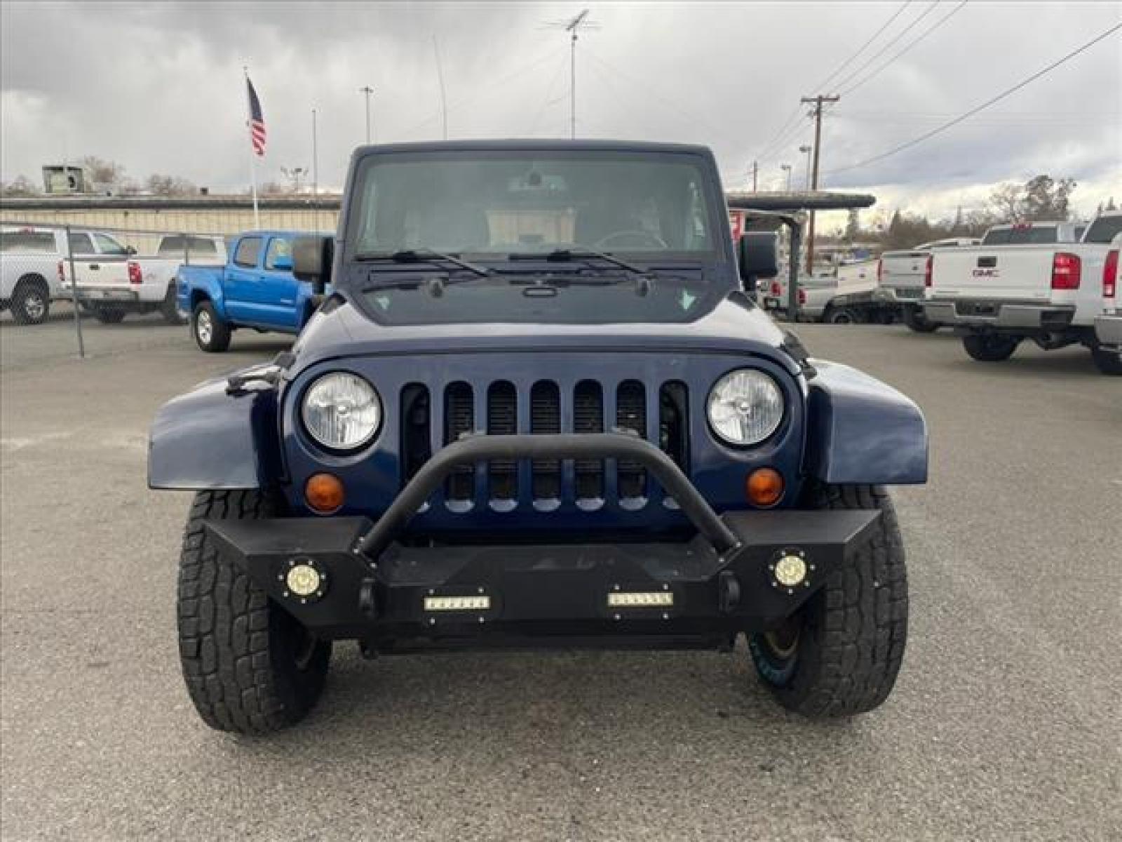 2013 True Blue Pearl Coat Jeep Wrangler Unlimited Sahara (1C4BJWEG7DL) with an 3.6L 3.6L V6 285hp 260ft. lbs. Sequential Multiport Fuel Injection engine, 5-Speed Automatic transmission, located at 800 Riverside Ave, Roseville, CA, 95678, (916) 773-4549, 38.732265, -121.291039 - 4X4 UMLIMITED SAHARA NEW SOFT TOP NEW TIRES - Photo #7