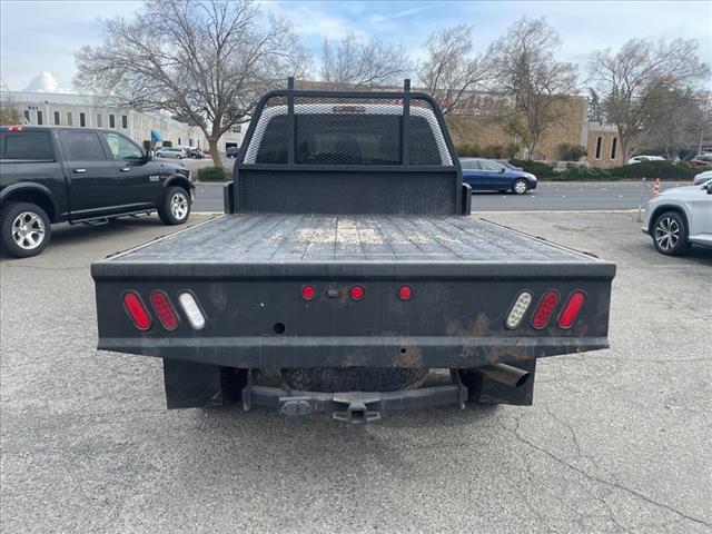 2015 Oxford White Ford F-350 Super Duty XLT (1FT8W3B62FE) with an 6.2L 6.2L Flex Fuel V8 316hp 397ft. lbs. Sequential Electronic Fuel Injection engine, 6-Speed Shiftable Automatic transmission, located at 800 Riverside Ave, Roseville, CA, 95678, 916-773-4549 & Toll Free: 866-719-4393, 38.732265, -121.291039 - 4X4 CREW CAB XLT FLATBED 8'X7' SERVICE RECORDS ON CLEAN CARFAX - Photo #9