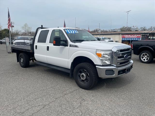 2015 Oxford White Ford F-350 Super Duty XLT (1FT8W3B62FE) with an 6.2L 6.2L Flex Fuel V8 316hp 397ft. lbs. Sequential Electronic Fuel Injection engine, 6-Speed Shiftable Automatic transmission, located at 800 Riverside Ave, Roseville, CA, 95678, 916-773-4549 & Toll Free: 866-719-4393, 38.732265, -121.291039 - 4X4 CREW CAB XLT FLATBED 8'X7' SERVICE RECORDS ON CLEAN CARFAX - Photo #1
