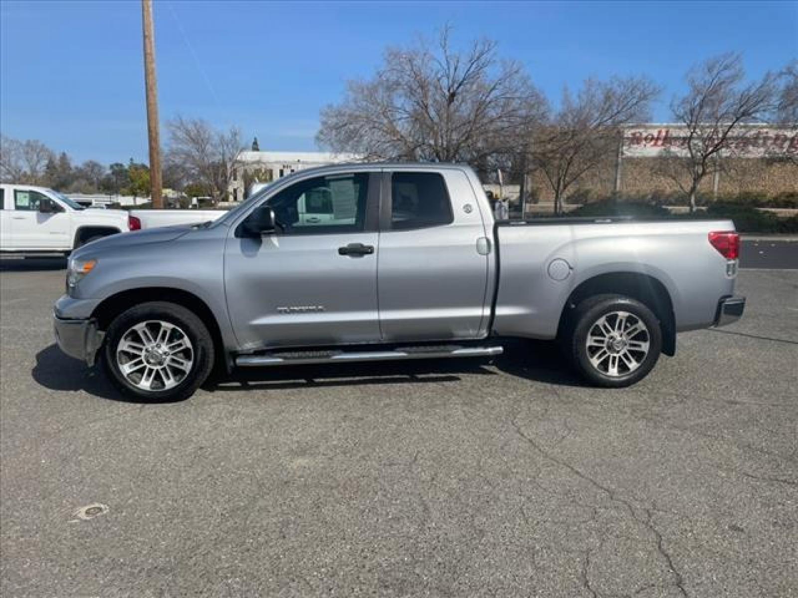 2012 Silver Sky Metallic Toyota Tundra Grade (5TFRM5F11CX) with an 4.6L 4.6L V8 310hp 327ft. lbs. Fuel Injection engine, 6-Speed Shiftable Automatic transmission, located at 800 Riverside Ave, Roseville, CA, 95678, (916) 773-4549, 38.732265, -121.291039 - DOUBLE CAB - Photo #4