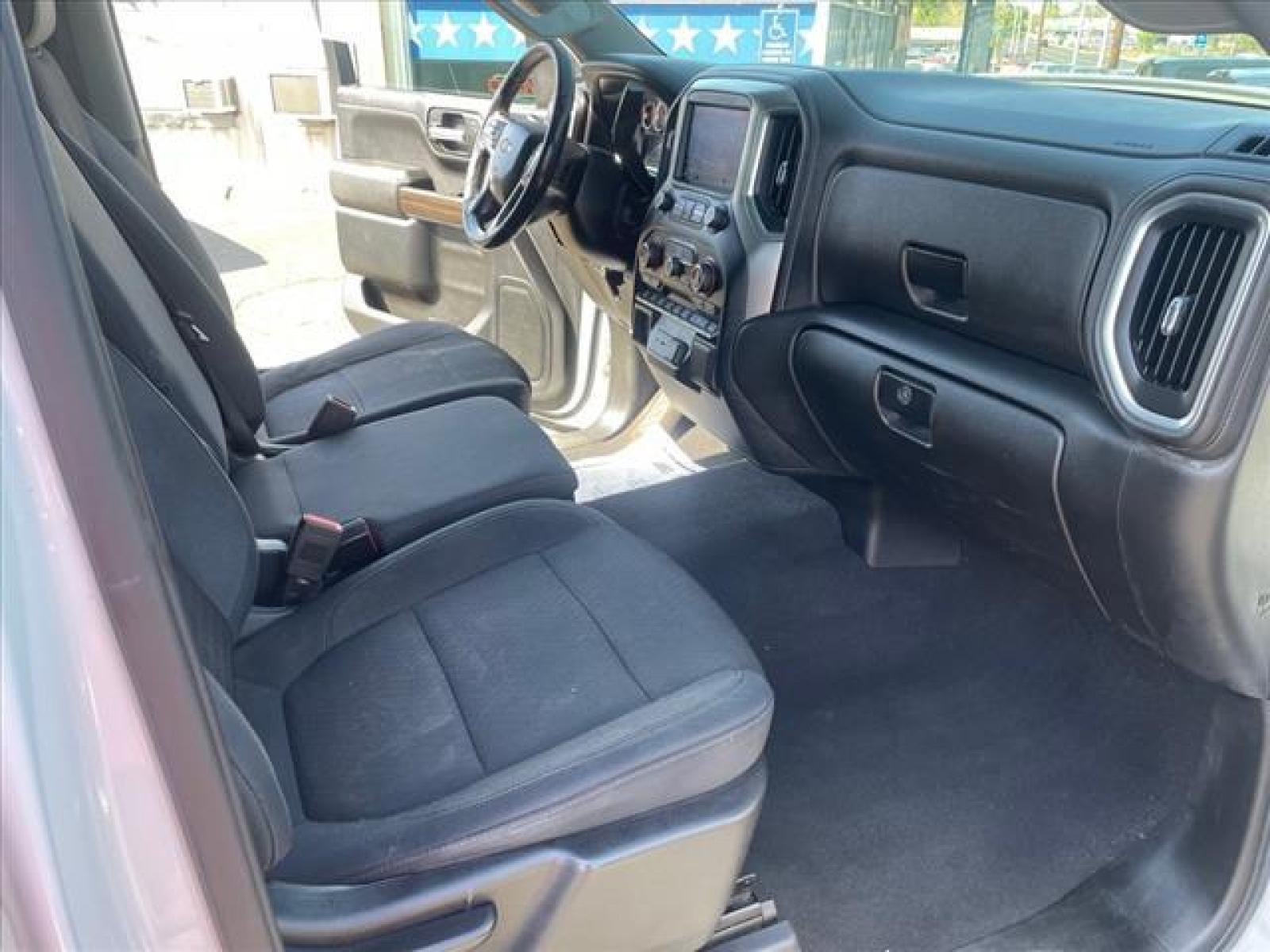 2019 Summit White Chevrolet Silverado 1500 LT (1GCUYDED8KZ) with an 5.3L EcoTec3 5.3L V8 355hp 383 Direct Injection engine, 8-Speed Shiftable Automatic transmission, located at 800 Riverside Ave, Roseville, CA, 95678, (916) 773-4549, 38.732265, -121.291039 - 4X4 CREW CAB LT ONE OWNER SERVICE RECORDS ON CLEAN CARFAX - Photo #15