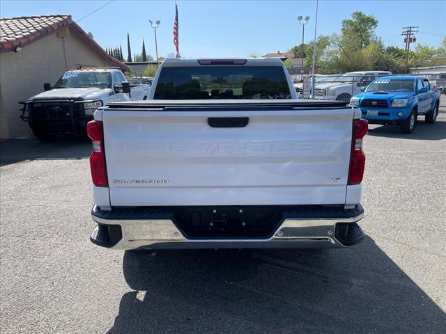 2019 Summit White Chevrolet Silverado 1500 LT (1GCUYDED8KZ) with an 5.3L EcoTec3 5.3L V8 355hp 383ft. lbs. Direct Injection engine, 8-Speed Shiftable Automatic transmission, located at 800 Riverside Ave, Roseville, CA, 95678, 916-773-4549 & Toll Free: 866-719-4393, 38.732265, -121.291039 - 4X4 CREW CAB LT NEW TIRES ONE OWNER SERVICE RECORDS ON CLEAN CARFAX - Photo #8