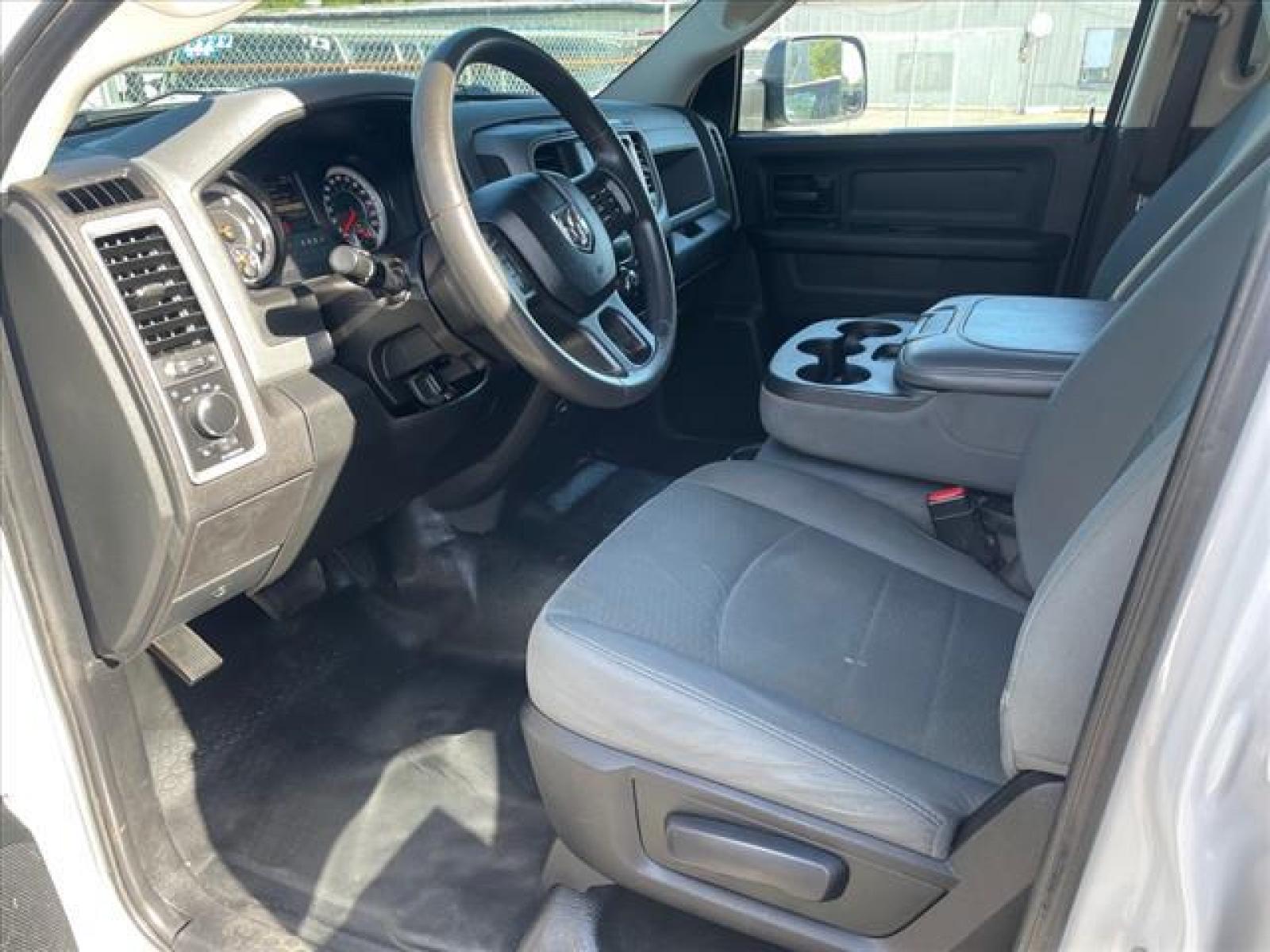 2018 Bright White Clear Coat RAM 1500 Tradesman (1C6RR7KM8JS) with an 3.0L 3.0L Biodiesel Turbo V6 2 Common Rail Direct Injection engine, 8-Speed Shiftable Automatic transmission, located at 800 Riverside Ave, Roseville, CA, 95678, (916) 773-4549, 38.732265, -121.291039 - ECODIESEL CREW CAB 4X4 TRADESMAN 72K MILES CLEAN CARFAX - Photo #11