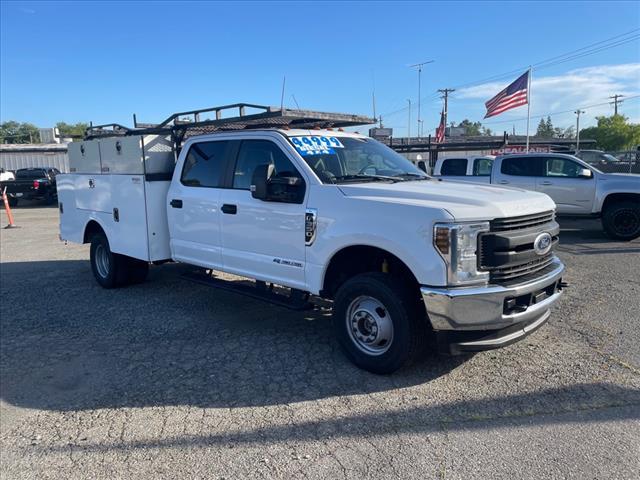 2019 White Ford F-350 Super Duty XL (1FD8W3HT2KE) with an 6.7L Power Stroke 6.7L Biodiesel Turbo V8 330hp 750ft. lbs. Common Rail Direct Injection engine, 6-Speed Shiftable Automatic transmission, located at 800 Riverside Ave, Roseville, CA, 95678, 916-773-4549 & Toll Free: 866-719-4393, 38.732265, -121.291039 - DIESEL CREW CAB DUALLY 4X4 UTILITY BED SERVICE RECORDS ON CLEAN CARFAX - Photo #1