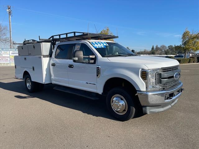 2019 White Ford F-350 Super Duty XL (1FD8W3HT2KE) with an 6.7L Power Stroke 6.7L Biodiesel Turbo V8 330hp 750ft. lbs. Common Rail Direct Injection engine, 6-Speed Shiftable Automatic transmission, located at 800 Riverside Ave, Roseville, CA, 95678, 916-773-4549 & Toll Free: 866-719-4393, 38.732265, -121.291039 - DIESEL CREW CAB DUALLY 4X4 UTILITY BED SERVICE RECORDS ON CLEAN CARFAX - Photo #1