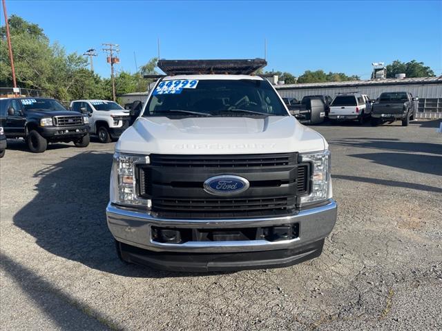 2019 White Ford F-350 Super Duty XL (1FD8W3HT2KE) with an 6.7L Power Stroke 6.7L Biodiesel Turbo V8 330hp 750ft. lbs. Common Rail Direct Injection engine, 6-Speed Shiftable Automatic transmission, located at 800 Riverside Ave, Roseville, CA, 95678, 916-773-4549 & Toll Free: 866-719-4393, 38.732265, -121.291039 - DIESEL CREW CAB DUALLY 4X4 UTILITY BED SERVICE RECORDS ON CLEAN CARFAX - Photo #7
