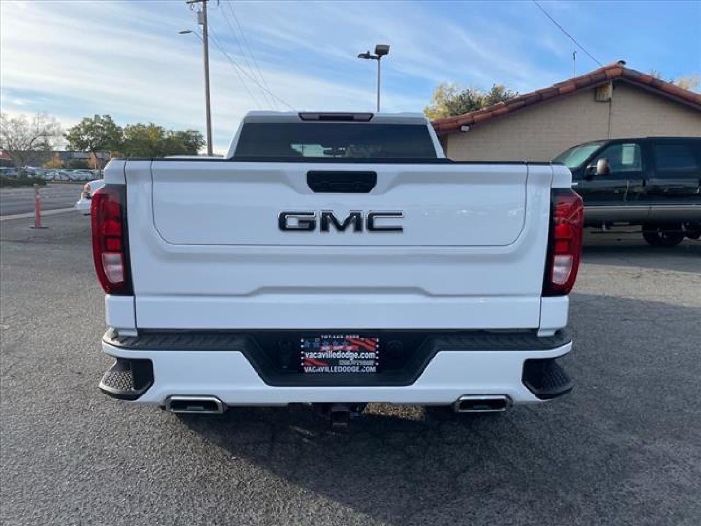 2021 Summit White GMC Sierra 1500 Elevation (3GTU9CET0MG) with an 3.0L Duramax 3.0L Diesel Turbo I6 277hp 460ft. lbs. Common Rail Direct Injection engine, 10-Speed Shiftable Automatic transmission, located at 800 Riverside Ave, Roseville, CA, 95678, (916) 773-4549, 38.732265, -121.291039 - Photo#9