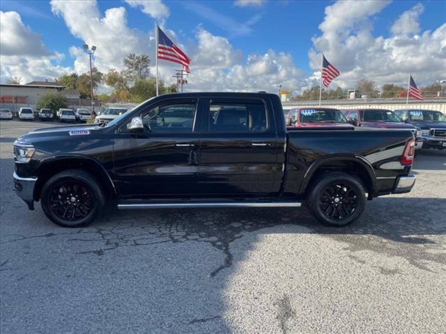 2020 Diamond Black Crystal Pearl Coat RAM 1500 Laramie (1C6SRFJM2LN) with an 3.0L EcoDiesel 3.0L Biodiesel Turbo V6 260hp 480ft. lbs. Common Rail Direct Injection engine, 8-Speed Shiftable Automatic transmission, located at 800 Riverside Ave, Roseville, CA, 95678, (916) 773-4549, 38.732265, -121.291039 - Photo#5