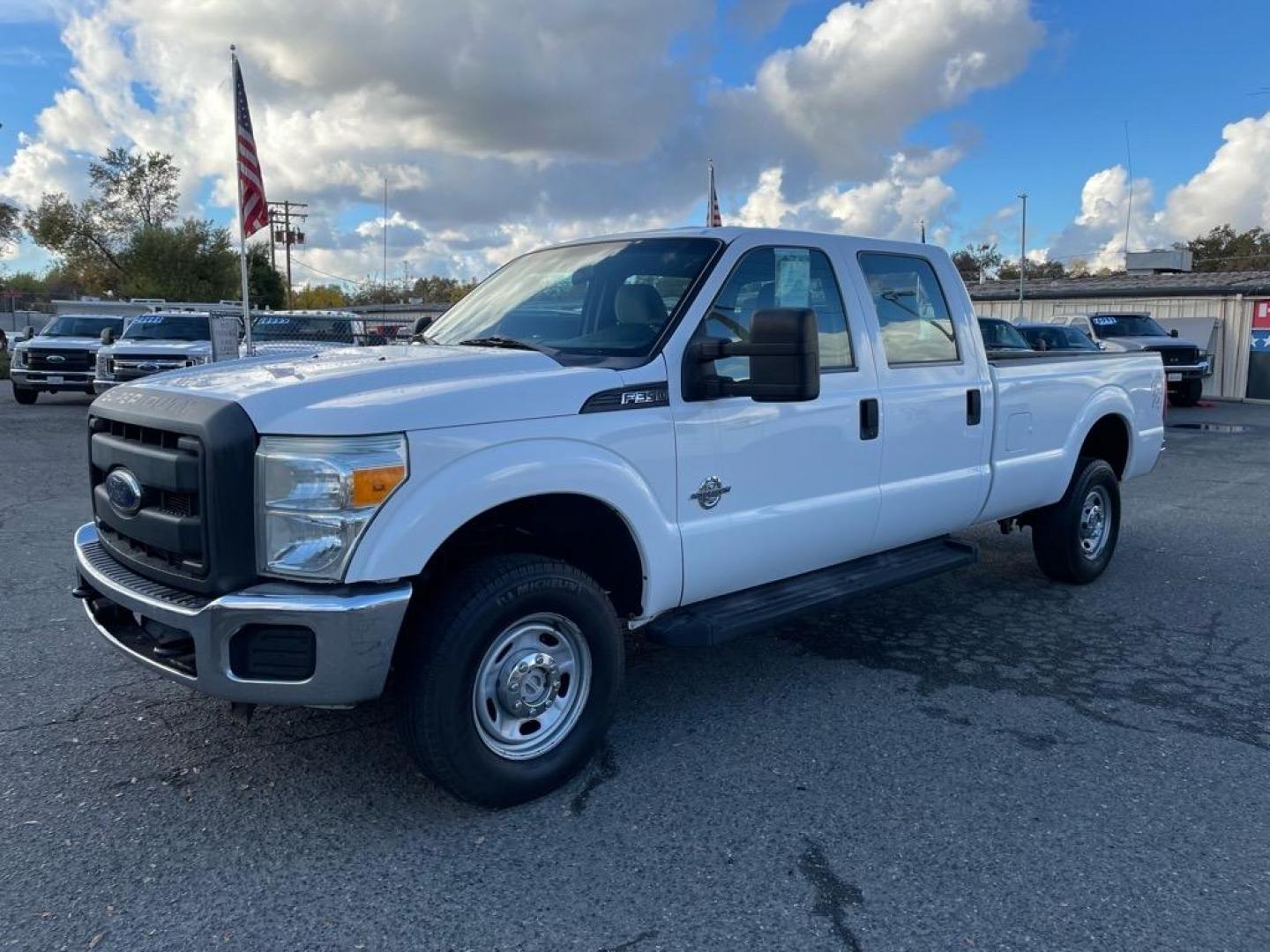 2013 Oxford White Ford F-350 Super Duty XL (1FT8W3BT4DE) with an 6.7L Power Stroke 6.7L Biodiesel Turbo V8 400hp 800ft. lbs. Common Rail Direct Injection engine, 6-Speed Shiftable Automatic transmission, located at 800 Riverside Ave, Roseville, CA, 95678, (916) 773-4549, 38.732265, -121.291039 - DIESEL CREW CAB 4X4 ONE OWNER CLEAN CARFAX - Photo#0