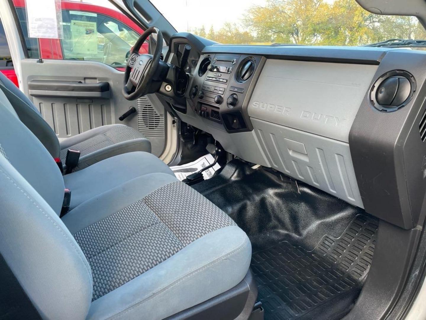 2013 Oxford White Ford F-350 Super Duty XL (1FT8W3BT4DE) with an 6.7L Power Stroke 6.7L Biodiesel Turbo V8 400hp 800ft. lbs. Common Rail Direct Injection engine, 6-Speed Shiftable Automatic transmission, located at 800 Riverside Ave, Roseville, CA, 95678, (916) 773-4549, 38.732265, -121.291039 - DIESEL CREW CAB 4X4 ONE OWNER CLEAN CARFAX - Photo#13