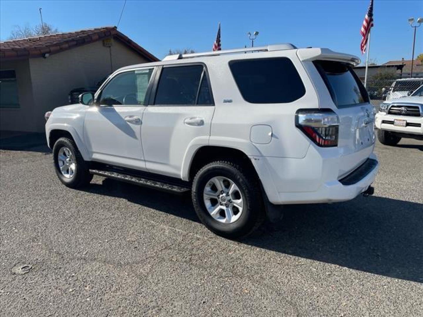2016 Super White Toyota 4Runner SR5 (JTEBU5JR6G5) with an 4.0L 4.0L V6 270hp 278ft. lbs. Sequential Multiport Fuel Injection engine, 5-Speed Shiftable Automatic transmission, located at 800 Riverside Ave, Roseville, CA, 95678, (916) 773-4549, 38.732265, -121.291039 - 4X4 SR5 ONE OWNER SERVICE RECORDS ON CLEAN CARFAX - Photo#2