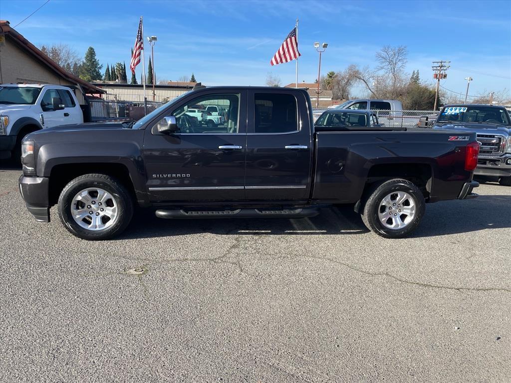 2016 Autumn Bronze Metallic Chevrolet Silverado 1500 LTZ Z71 (1GCVKSEC3GZ) with an 5.3L EcoTec3 5.3L V8 355hp 383ft. lbs. Direct Injection engine, 6-Speed Shiftable Automatic w/Overdrive transmission, located at 800 Riverside Ave, Roseville, CA, 95678, (916) 773-4549, 38.732265, -121.291039 - 4X4 Z-71 DOUBLE CAB LTZ CLEAN CARFAX - Photo#4