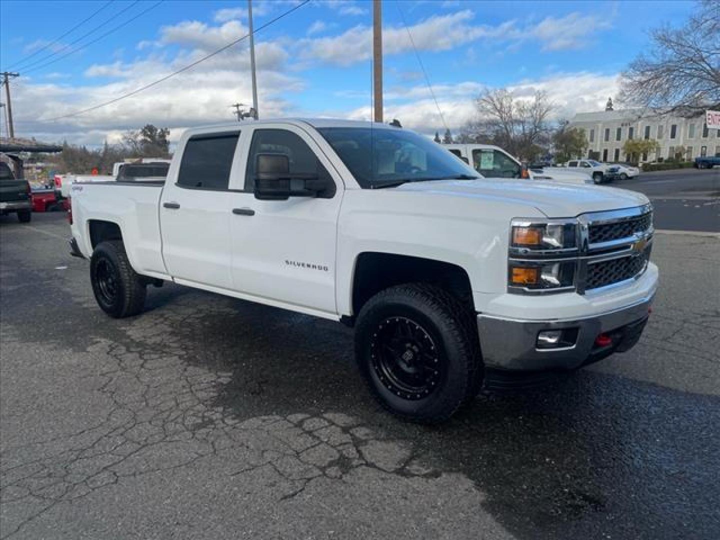2014 Summit White Chevrolet Silverado 1500 LT (3GCUKREC7EG) with an 5.3L EcoTec3 5.3L Flex Fuel V8 355hp 383ft. lbs. Direct Injection engine, 6-Speed Shiftable Automatic w/Overdrive transmission, located at 800 Riverside Ave, Roseville, CA, 95678, (916) 773-4549, 38.732265, -121.291039 - Photo#1