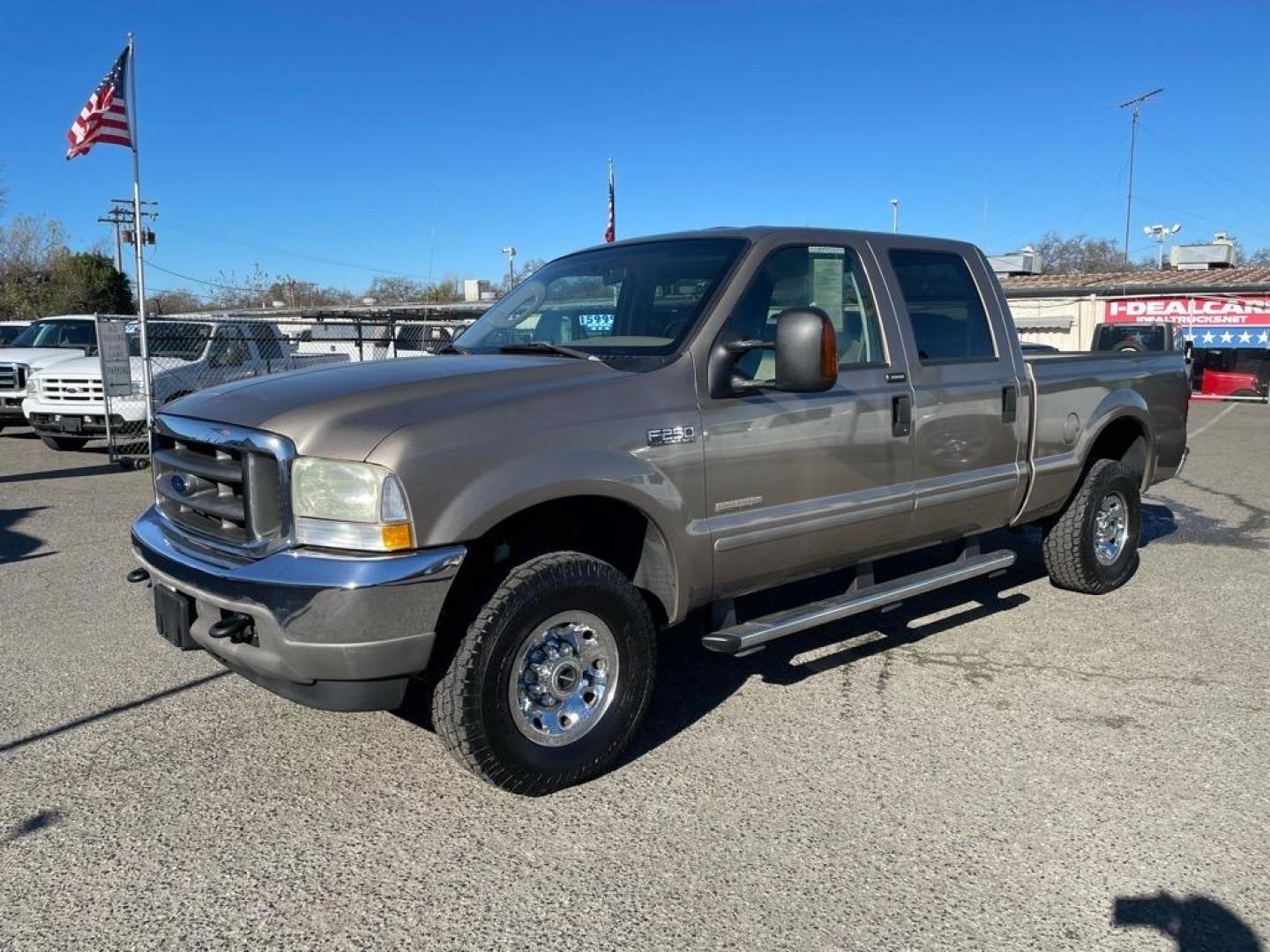 2004 Arizona Beige Clearcoat Metallic Ford F-250 Super Duty XLT (1FTNW21P04E) with an Power Stroke 6.0L Diesel Turbo V8 325hp 560ft. lbs. Other engine, 5-Speed Automatic transmission, located at 800 Riverside Ave, Roseville, CA, 95678, (916) 773-4549, 38.732265, -121.291039 - Photo#0