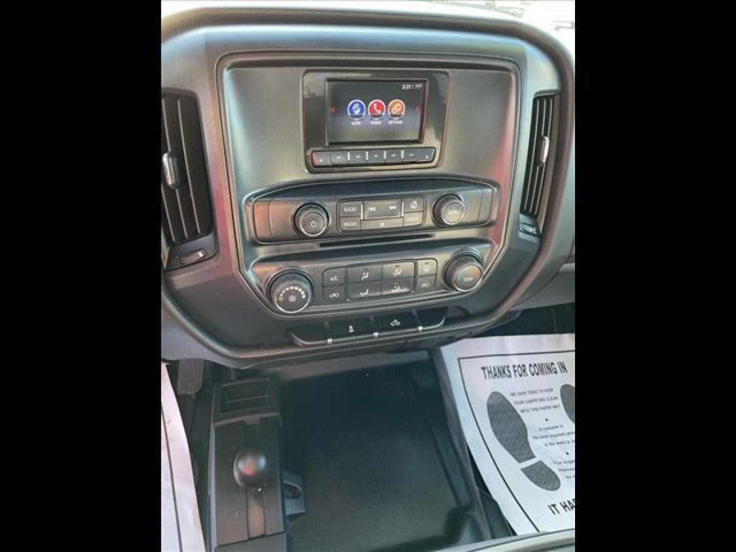 2014 Summit White GMC Sierra 1500 Base (1GTV2TEC4EZ) with an 5.3L EcoTec3 5.3L Flex Fuel V8 355hp 383ft. lbs. Direct Injection engine, 6-Speed Shiftable Automatic w/Overdrive transmission, located at 800 Riverside Ave, Roseville, CA, 95678, (916) 773-4549, 38.732265, -121.291039 - Photo#9
