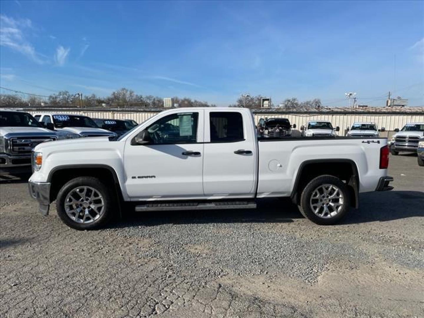 2014 Summit White GMC Sierra 1500 Base (1GTV2TEC4EZ) with an 5.3L EcoTec3 5.3L Flex Fuel V8 355hp 383ft. lbs. Direct Injection engine, 6-Speed Shiftable Automatic w/Overdrive transmission, located at 800 Riverside Ave, Roseville, CA, 95678, (916) 773-4549, 38.732265, -121.291039 - Photo#1