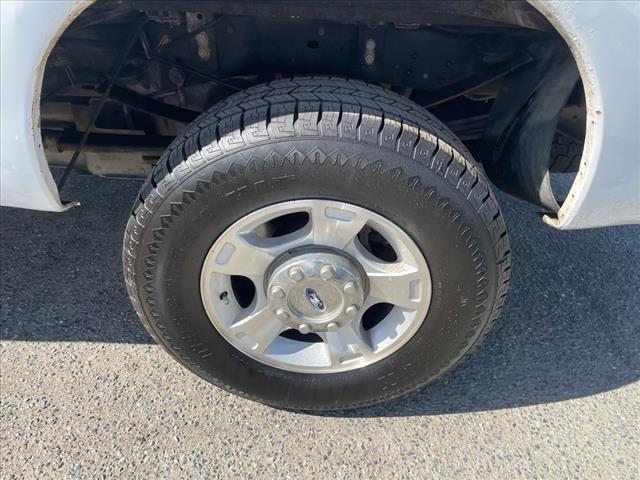 2012 Oxford White Ford F-350 Super Duty XLT (1FT8W3BTXCE) with an 6.7L Power Stroke 6.7L Biodiesel Turbo V8 400hp 800ft. lbs. Common Rail Direct Injection engine, 6-Speed Shiftable Automatic transmission, located at 800 Riverside Ave, Roseville, CA, 95678, (916) 773-4549, 38.732265, -121.291039 - DIESEL CREW CAB 4X4 FX4 XLT SERVICE RECORDS ON CLEAN CARFAX - Photo#6