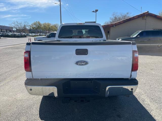 2012 Oxford White Ford F-350 Super Duty XLT (1FT8W3BTXCE) with an 6.7L Power Stroke 6.7L Biodiesel Turbo V8 400hp 800ft. lbs. Common Rail Direct Injection engine, 6-Speed Shiftable Automatic transmission, located at 800 Riverside Ave, Roseville, CA, 95678, (916) 773-4549, 38.732265, -121.291039 - DIESEL CREW CAB 4X4 FX4 XLT SERVICE RECORDS ON CLEAN CARFAX - Photo#8