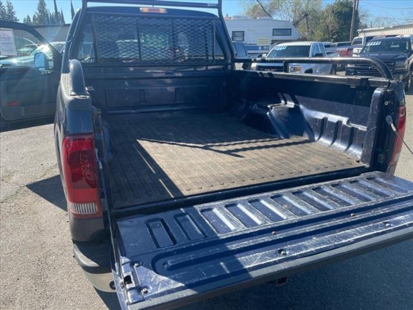 2007 True Blue Clearcoat Metallic Ford F-250 Super Duty Lariat (1FTSW21P37E) with an 6.0L 6.0L Turbo Diesel V8 OHV 32V Direct Injection engine, 5-Speed Automatic transmission, located at 800 Riverside Ave, Roseville, CA, 95678, (916) 773-4549, 38.732265, -121.291039 - DIESEL CREW CAB 4X4 FX4 LARIAT LOW MILES MOON ROOF ONE OWNER CLEAN CARFAX - Photo#9