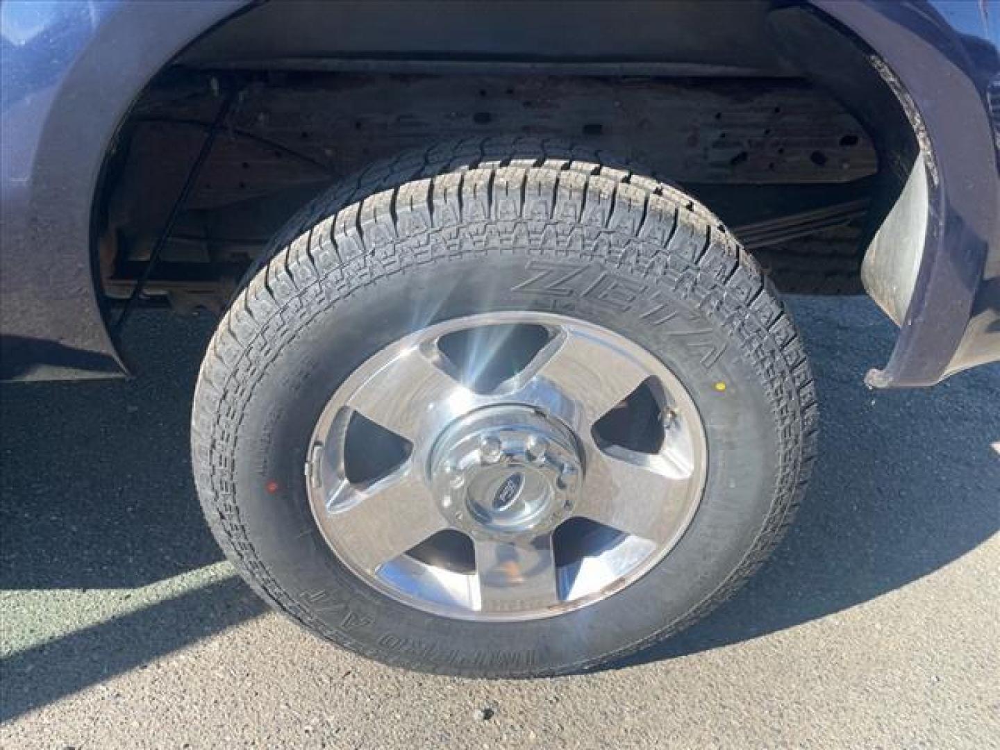 2007 True Blue Clearcoat Metallic Ford F-250 Super Duty Lariat (1FTSW21P37E) with an 6.0L 6.0L Turbo Diesel V8 OHV 32V Direct Injection engine, 5-Speed Automatic transmission, located at 800 Riverside Ave, Roseville, CA, 95678, (916) 773-4549, 38.732265, -121.291039 - DIESEL CREW CAB 4X4 FX4 LARIAT LOW MILES MOON ROOF ONE OWNER CLEAN CARFAX - Photo#6