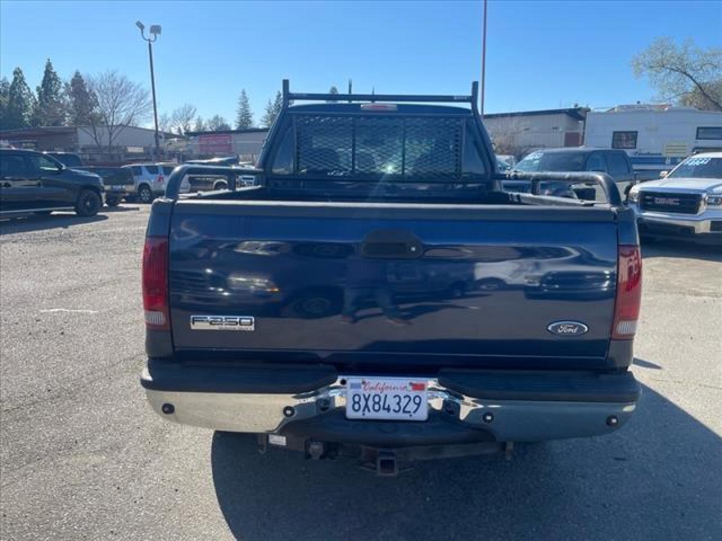2007 True Blue Clearcoat Metallic Ford F-250 Super Duty Lariat (1FTSW21P37E) with an 6.0L 6.0L Turbo Diesel V8 OHV 32V Direct Injection engine, 5-Speed Automatic transmission, located at 800 Riverside Ave, Roseville, CA, 95678, (916) 773-4549, 38.732265, -121.291039 - DIESEL CREW CAB 4X4 FX4 LARIAT LOW MILES MOON ROOF ONE OWNER CLEAN CARFAX - Photo#8