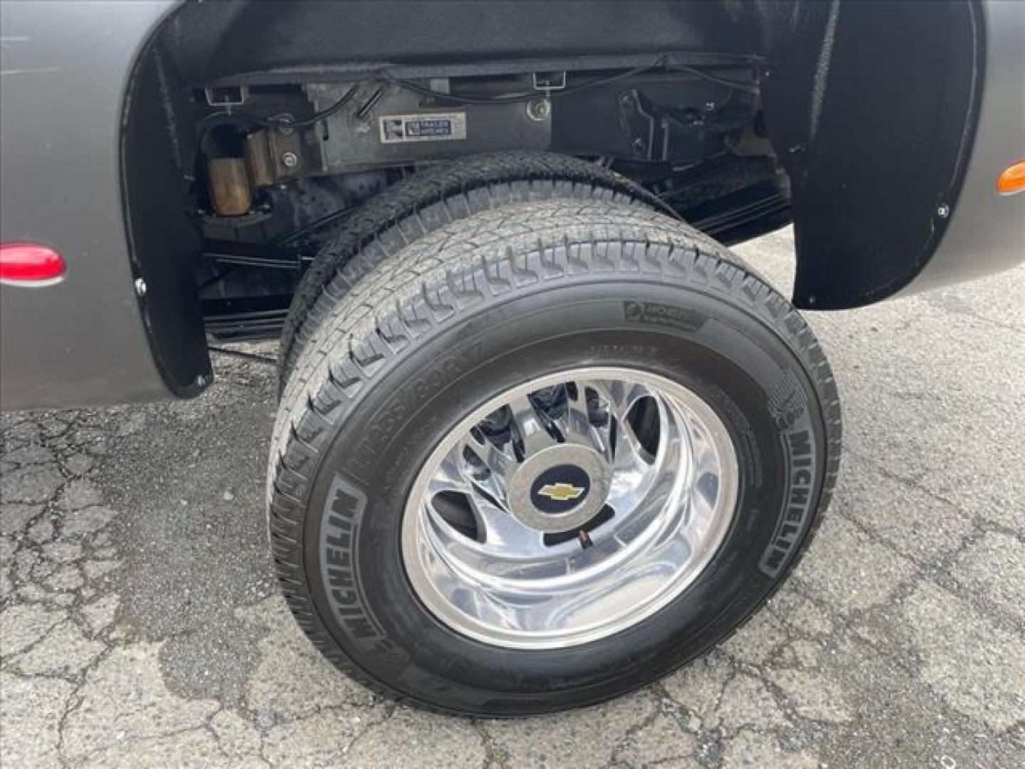 2013 Black Chevrolet Silverado 3500HD LT (1GC4C0C81DF) with an 6.6L Duramax 6.6L Diesel Turbo V8 397hp 765ft. lbs. Common Rail Direct Injection engine, Allison 1000 6-Speed Shiftable Automatic transmission, located at 800 Riverside Ave, Roseville, CA, 95678, (916) 773-4549, 38.732265, -121.291039 - Photo#12