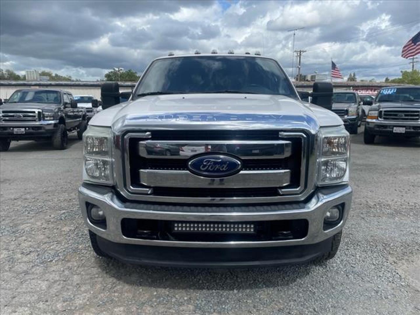 2012 Oxford White Ford F-350 Super Duty Lariat (1FT8W3BT1CE) with an 6.7L Power Stroke 6.7L Biodiesel Turbo V8 400hp 800ft. lbs. Common Rail Direct Injection engine, 6-Speed Shiftable Automatic transmission, located at 800 Riverside Ave, Roseville, CA, 95678, (916) 773-4549, 38.732265, -121.291039 - Photo#7