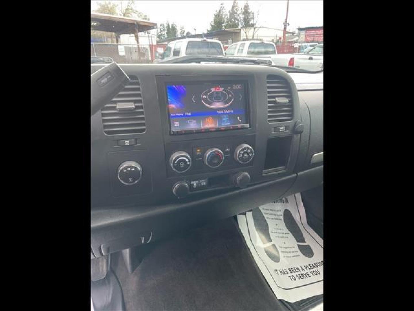 2013 Summit White Chevrolet Silverado 2500HD LT (1GC1KXE83DF) with an 6.6L Duramax 6.6L Diesel Turbo V8 397hp 765ft. lbs. Common Rail Direct Injection engine, Allison 1000 6-Speed Shiftable Automatic transmission, located at 800 Riverside Ave, Roseville, CA, 95678, (916) 773-4549, 38.732265, -121.291039 - Photo#10