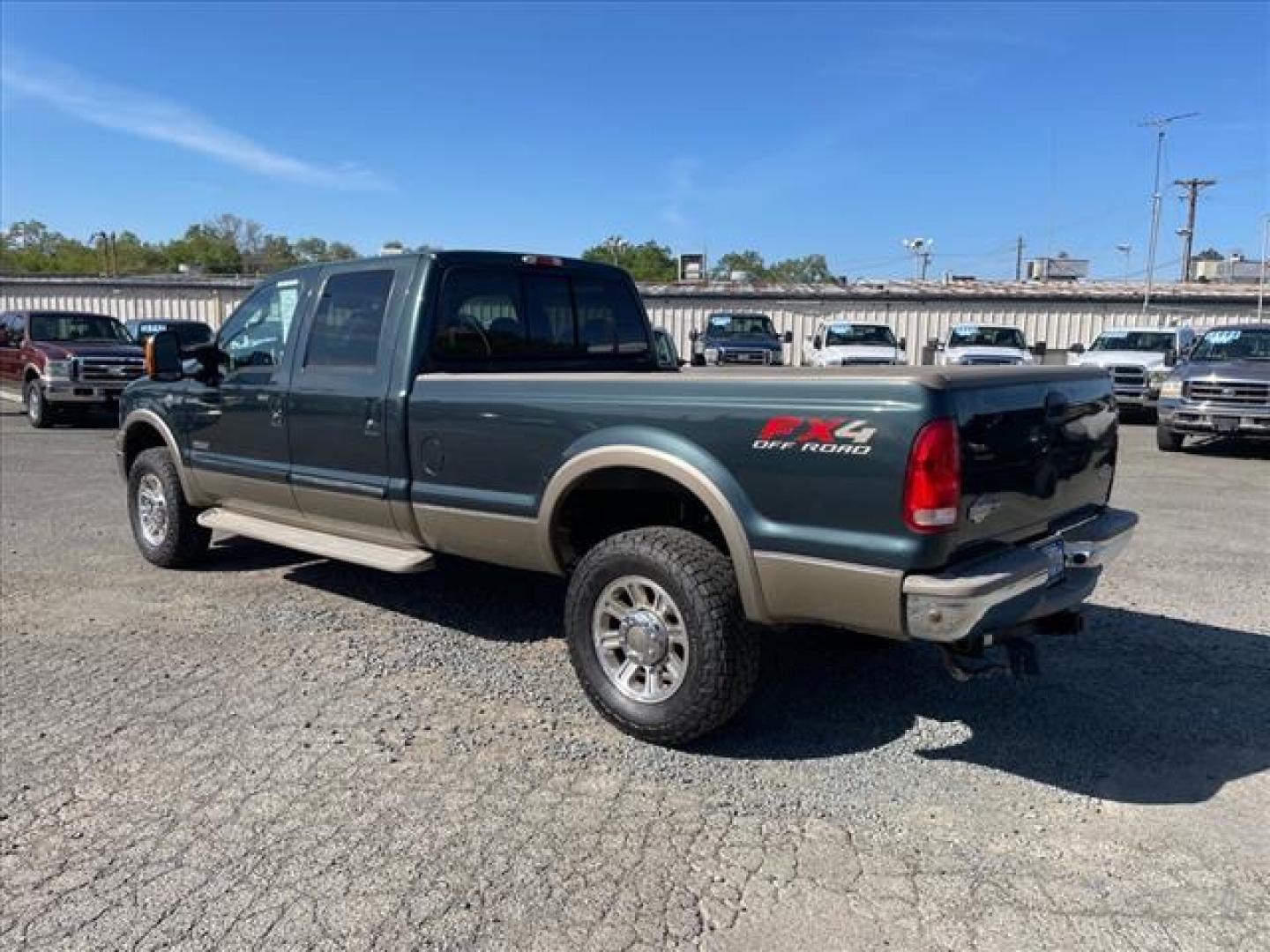 2006 Dark Green Satin Clearcoat Metallic Ford F-350 Super Duty King Ranch (1FTWW31P56E) with an 0.0 8 Cylinder Direct Injection engine, 5-Speed Automatic transmission, located at 800 Riverside Ave, Roseville, CA, 95678, (916) 773-4549, 38.732265, -121.291039 - DIESEL CREW CAB 4X4 FX4 KING RANCH LOW MILES - Photo#3
