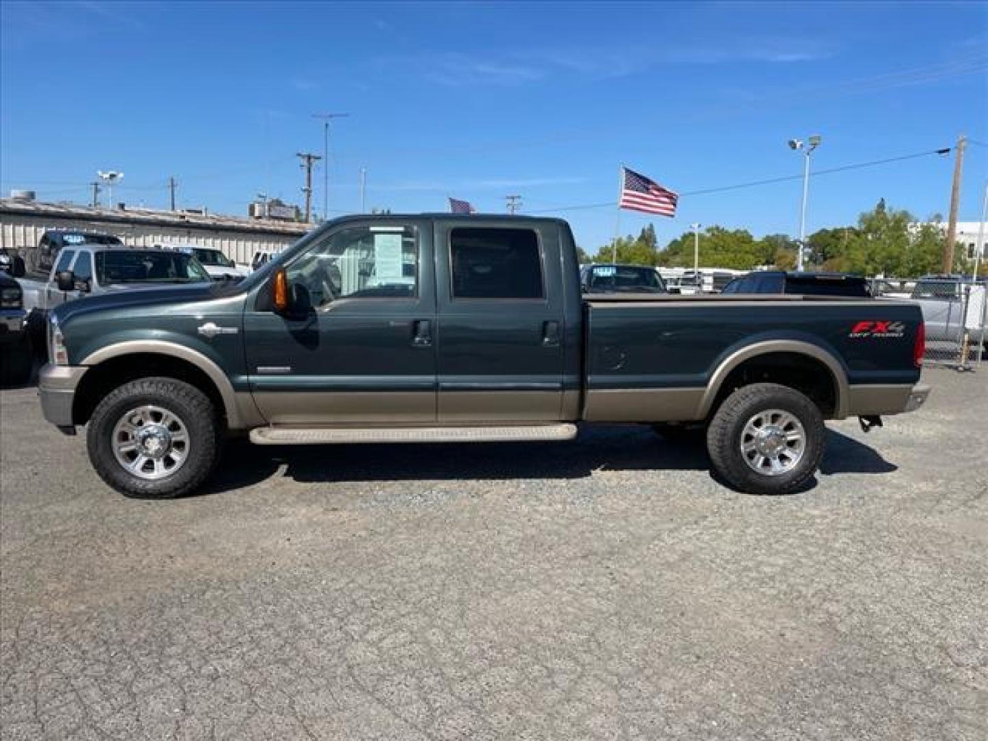 2006 Dark Green Satin Clearcoat Metallic Ford F-350 Super Duty King Ranch (1FTWW31P56E) with an 0.0 8 Cylinder Direct Injection engine, 5-Speed Automatic transmission, located at 800 Riverside Ave, Roseville, CA, 95678, (916) 773-4549, 38.732265, -121.291039 - DIESEL CREW CAB 4X4 FX4 KING RANCH LOW MILES - Photo#5