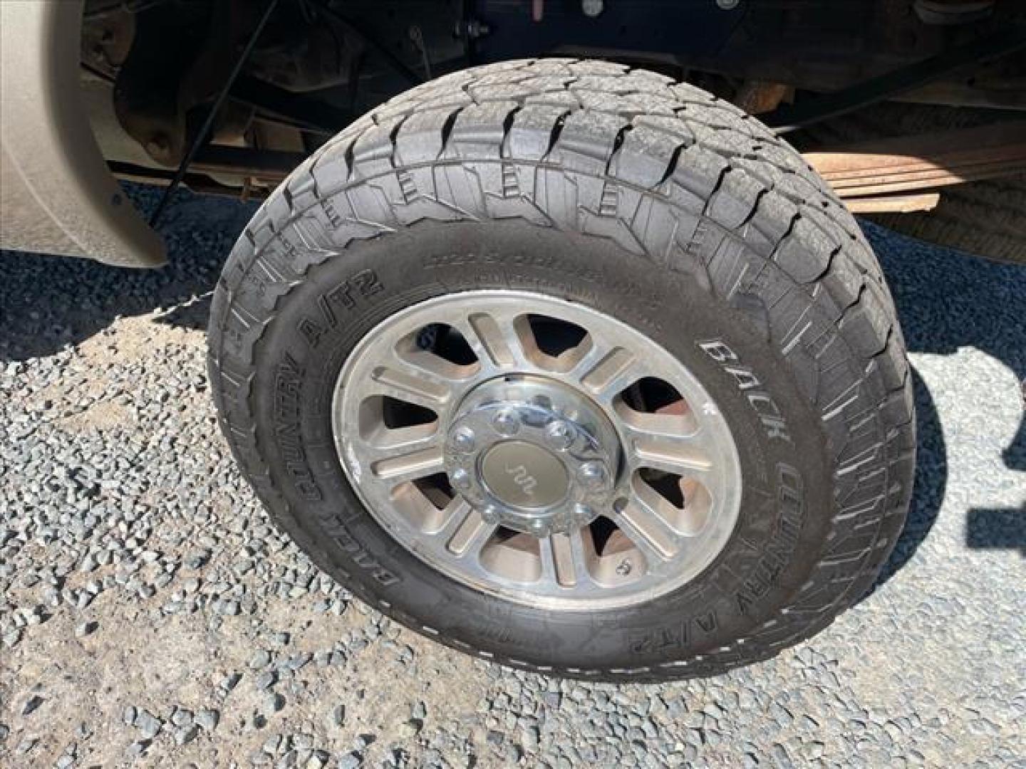 2006 Dark Green Satin Clearcoat Metallic Ford F-350 Super Duty King Ranch (1FTWW31P56E) with an 0.0 8 Cylinder Direct Injection engine, 5-Speed Automatic transmission, located at 800 Riverside Ave, Roseville, CA, 95678, (916) 773-4549, 38.732265, -121.291039 - DIESEL CREW CAB 4X4 FX4 KING RANCH LOW MILES - Photo#7
