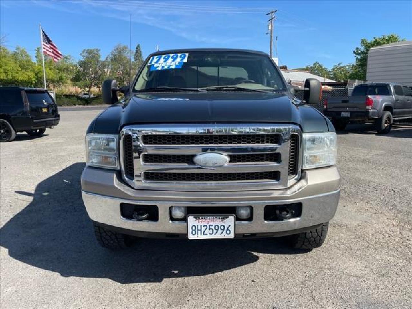 2006 Dark Green Satin Clearcoat Metallic Ford F-350 Super Duty King Ranch (1FTWW31P56E) with an 0.0 8 Cylinder Direct Injection engine, 5-Speed Automatic transmission, located at 800 Riverside Ave, Roseville, CA, 95678, (916) 773-4549, 38.732265, -121.291039 - DIESEL CREW CAB 4X4 FX4 KING RANCH LOW MILES - Photo#8