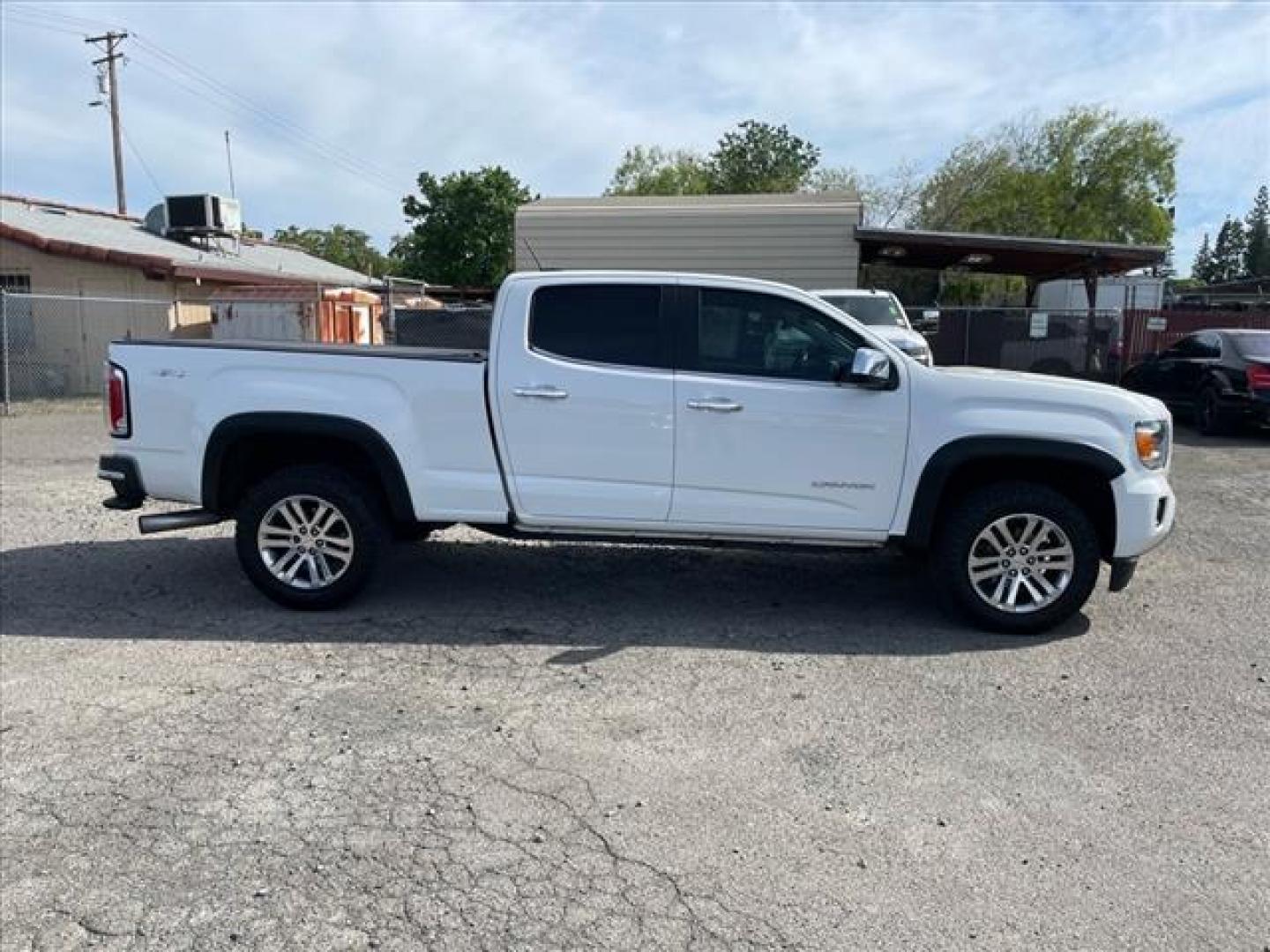 2016 Summit White GMC Canyon SLT (1GTP6DE17G1) with an 2.8L Duramax 2.8L Diesel Turbo I4 181hp 369ft. lbs. Common Rail Direct Injection engine, 6-Speed Shiftable Automatic transmission, located at 800 Riverside Ave, Roseville, CA, 95678, (916) 773-4549, 38.732265, -121.291039 - Photo#6