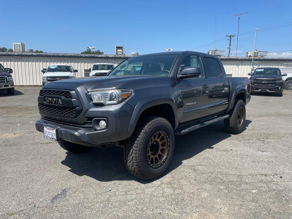 photo of 2017 Toyota Tacoma TRD Off-Road