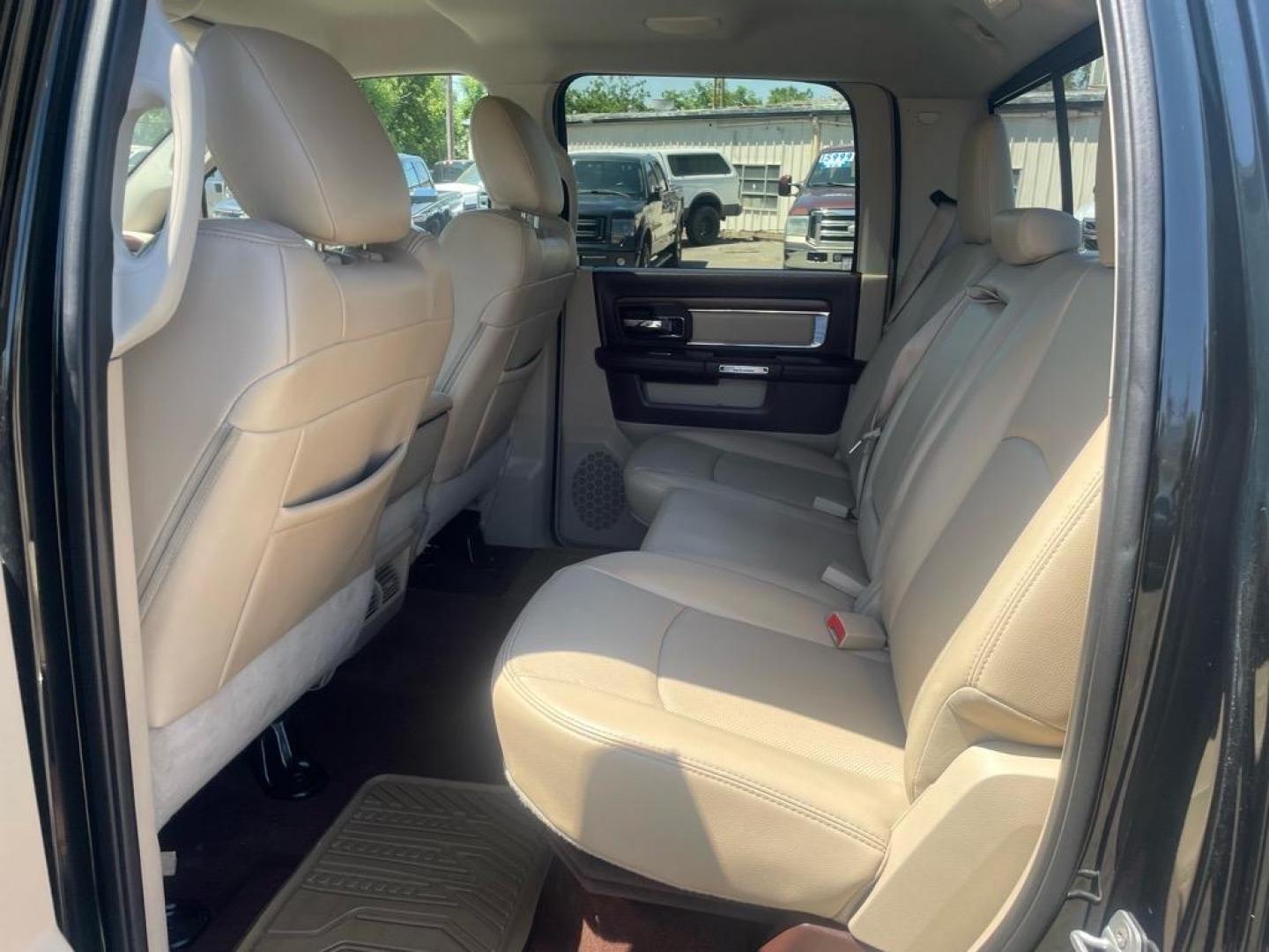 2015 Black Forest Green Pearl Coat/Bright Silver Metall RAM 3500 Laramie (3C63RRJL4FG) with an 6.7L Cummins 6.7L Diesel Turbo I6 350hp 660ft. lbs. Common Rail Direct Injection engine, Automatic transmission, located at 800 Riverside Ave, Roseville, CA, 95678, (916) 773-4549, 38.732265, -121.291039 - CUMMINS DIESEL CREW CAB DUALLY 4X4 LARAMIE - Photo#12