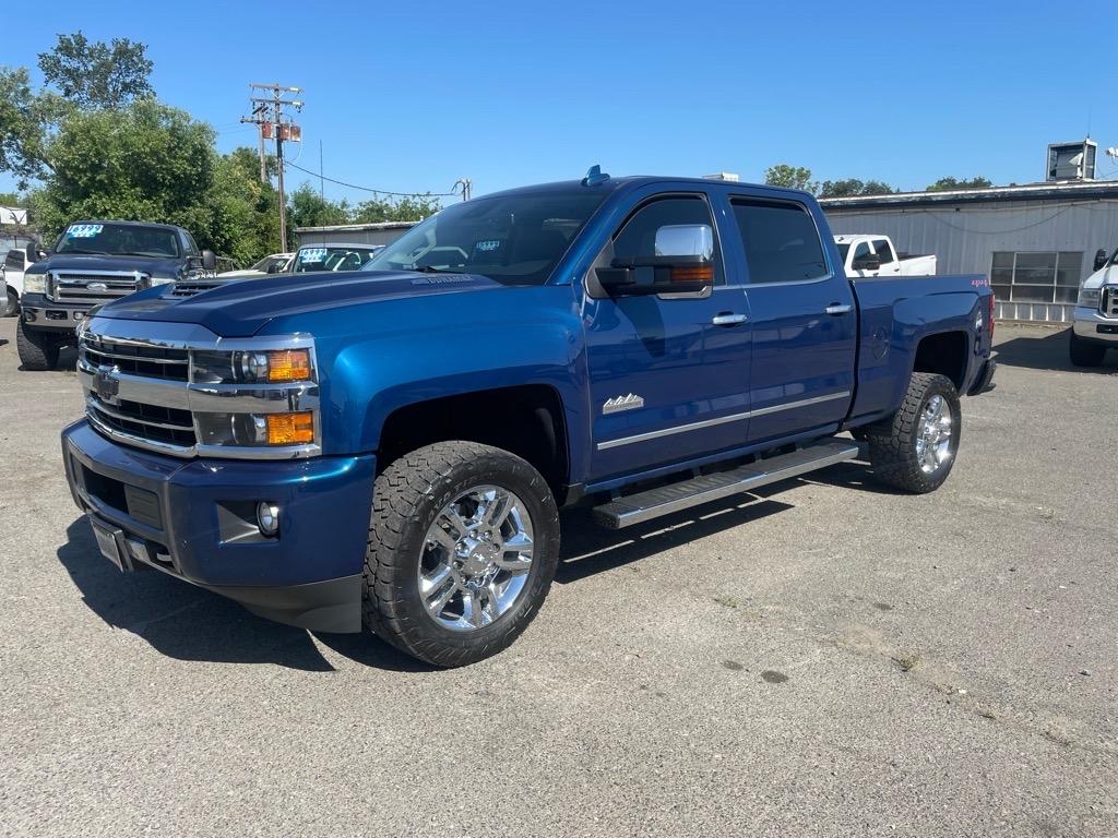 photo of 2019 Chevrolet Silverado 2500HD High Country