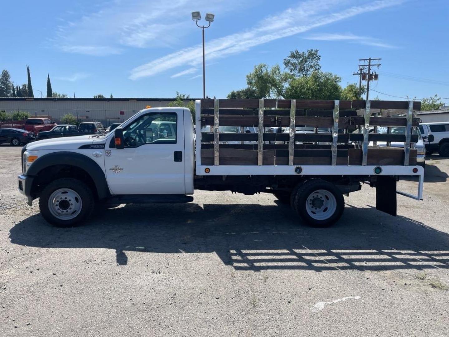 2016 Oxford White Ford F-450 Super Duty XL (1FDUF5GT6GE) with an 6.7L Power Stroke 6.7L Biodiesel Turbo V8 440hp 860ft. lbs. Common Rail Direct Injection engine, 6-Speed Shiftable Automatic transmission, located at 800 Riverside Ave, Roseville, CA, 95678, (916) 773-4549, 38.732265, -121.291039 - Photo#1