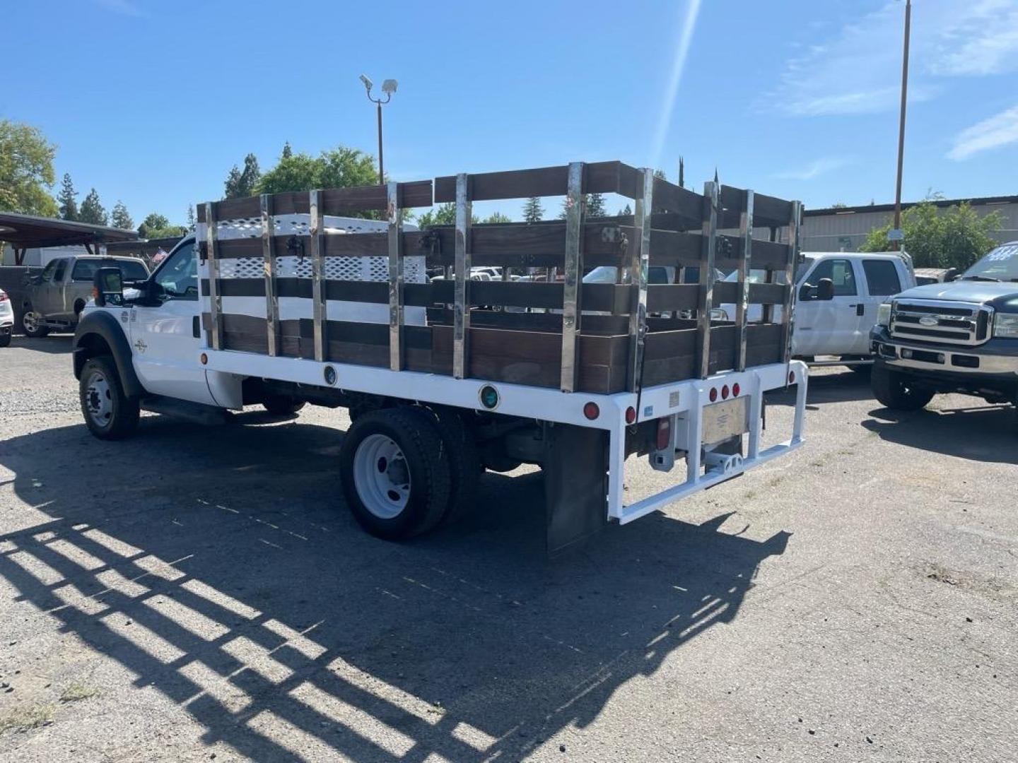 2016 Oxford White Ford F-450 Super Duty XL (1FDUF5GT6GE) with an 6.7L Power Stroke 6.7L Biodiesel Turbo V8 440hp 860ft. lbs. Common Rail Direct Injection engine, 6-Speed Shiftable Automatic transmission, located at 800 Riverside Ave, Roseville, CA, 95678, (916) 773-4549, 38.732265, -121.291039 - Photo#2