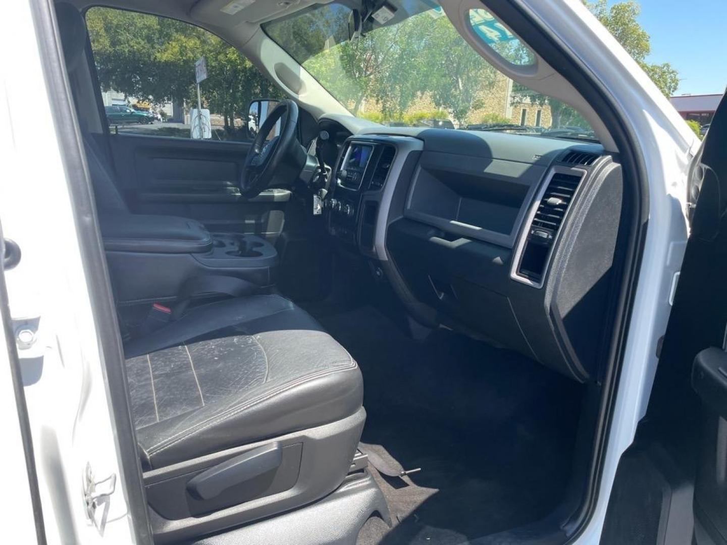 2017 Bright White Clear Coat RAM 3500 Tradesman (3C63RRGL9HG) with an 6.7L Cummins 6.7L Diesel Turbo I6 350hp 660ft. lbs. Common Rail Direct Injection engine, Automatic transmission, located at 800 Riverside Ave, Roseville, CA, 95678, (916) 773-4549, 38.732265, -121.291039 - Photo#11