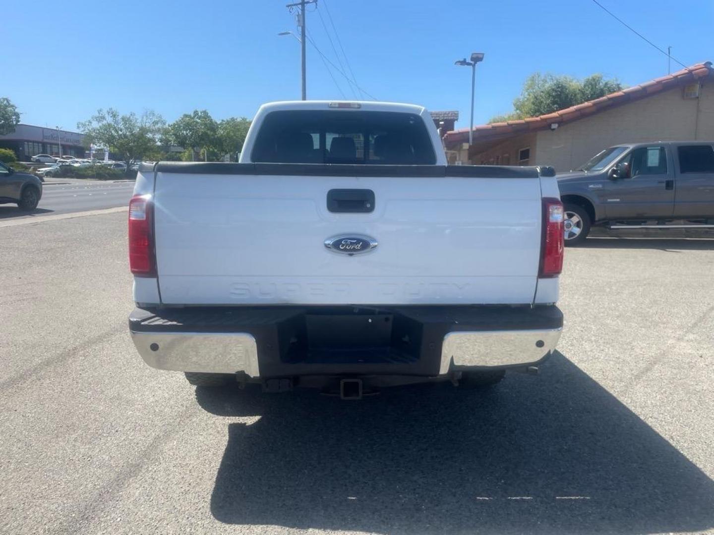 2016 Oxford White Ford F-250 Super Duty Lariat (1FT7W2BT4GE) with an 6.7L Power Stroke 6.7L Biodiesel Turbo V8 440hp 860ft. lbs. Common Rail Direct Injection engine, 6-Speed Shiftable Automatic transmission, located at 800 Riverside Ave, Roseville, CA, 95678, (916) 773-4549, 38.732265, -121.291039 - DIESEL CREW CAB 4X4 LARIAT MOON ROOF ONE OWNER SERVICE RECORDS ON CLEAN CARFAX - Photo#7