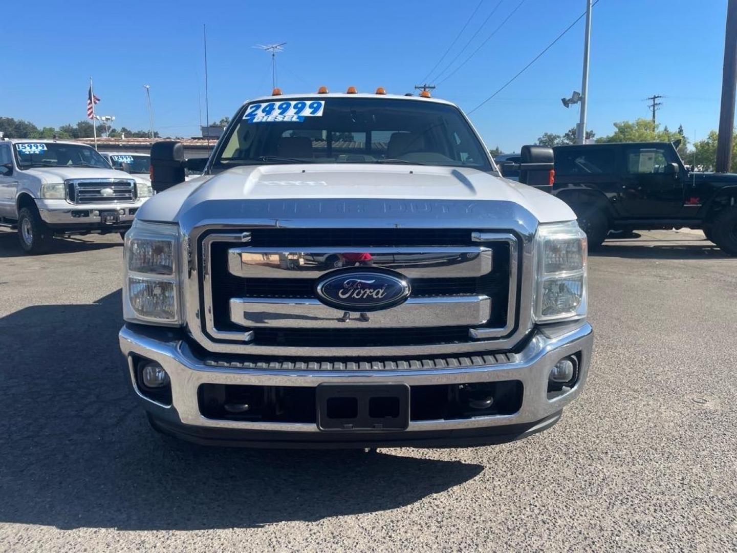 2014 Oxford White Ford F-350 Super Duty Lariat (1FT8W3CT8EE) with an 6.7L Power Stroke 6.7L Biodiesel Turbo V8 400hp 800ft. lbs. Common Rail Direct Injection engine, 6-Speed Shiftable Automatic transmission, located at 800 Riverside Ave, Roseville, CA, 95678, (916) 773-4549, 38.732265, -121.291039 - DIESEL CREW CAB DUALLY LARIAT SERVICE RECORDS ON CLEAN CARFAX - Photo#7