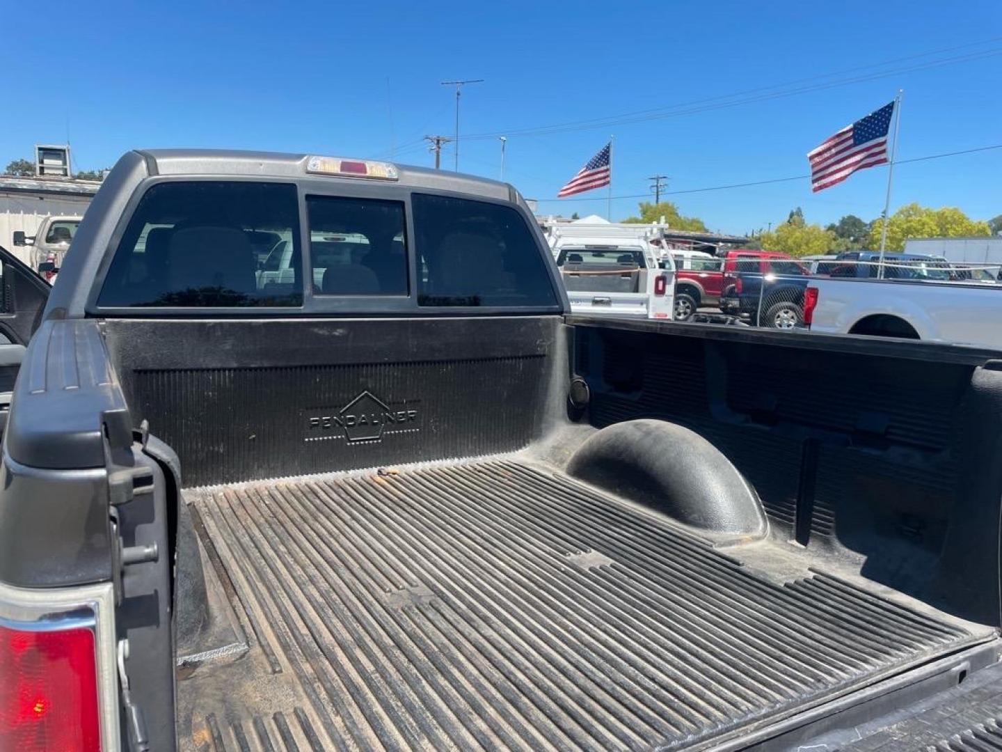 2013 Sterling Gray Metallic Ford F-150 XLT (1FTFW1ET6DK) with an 3.5L EcoBoost 3.5L Twin Turbo V6 365hp 420ft. lbs. Direct Injection engine, 6-Speed Automatic transmission, located at 800 Riverside Ave, Roseville, CA, 95678, (916) 773-4549, 38.732265, -121.291039 - 4X4 SUPERCREW XLT ECO BOOST LOW MILES SERVICE RECORDS - Photo#9