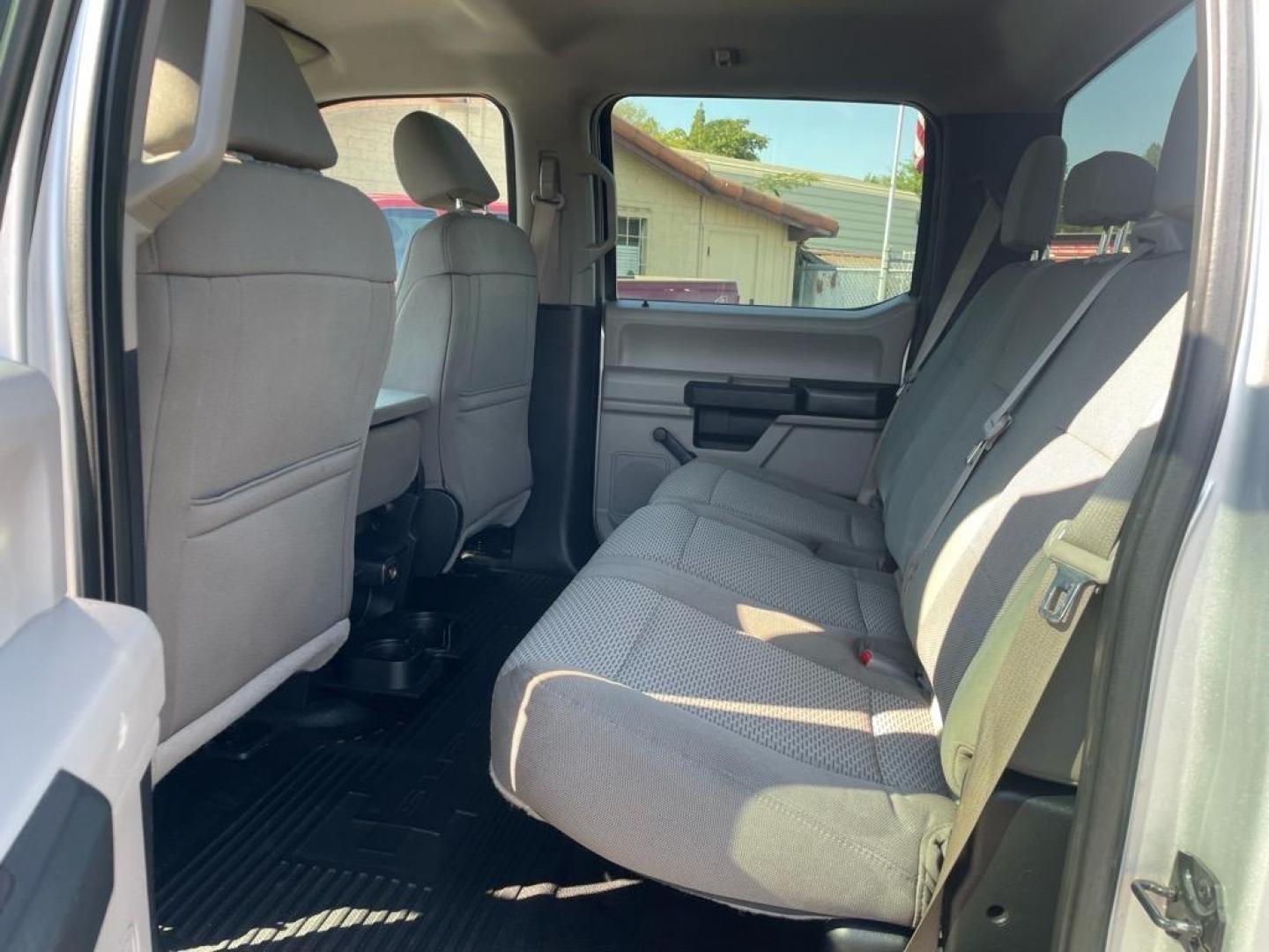 2017 Ingot Silver Ford F-350 Super Duty XL (1FT8W3BT2HE) with an 6.7L Power Stroke 6.7L Biodiesel Turbo V8 440hp 925ft. lbs. Common Rail Direct Injection engine, 6-Speed Shiftable Automatic transmission, located at 800 Riverside Ave, Roseville, CA, 95678, (916) 773-4549, 38.732265, -121.291039 - Photo#11